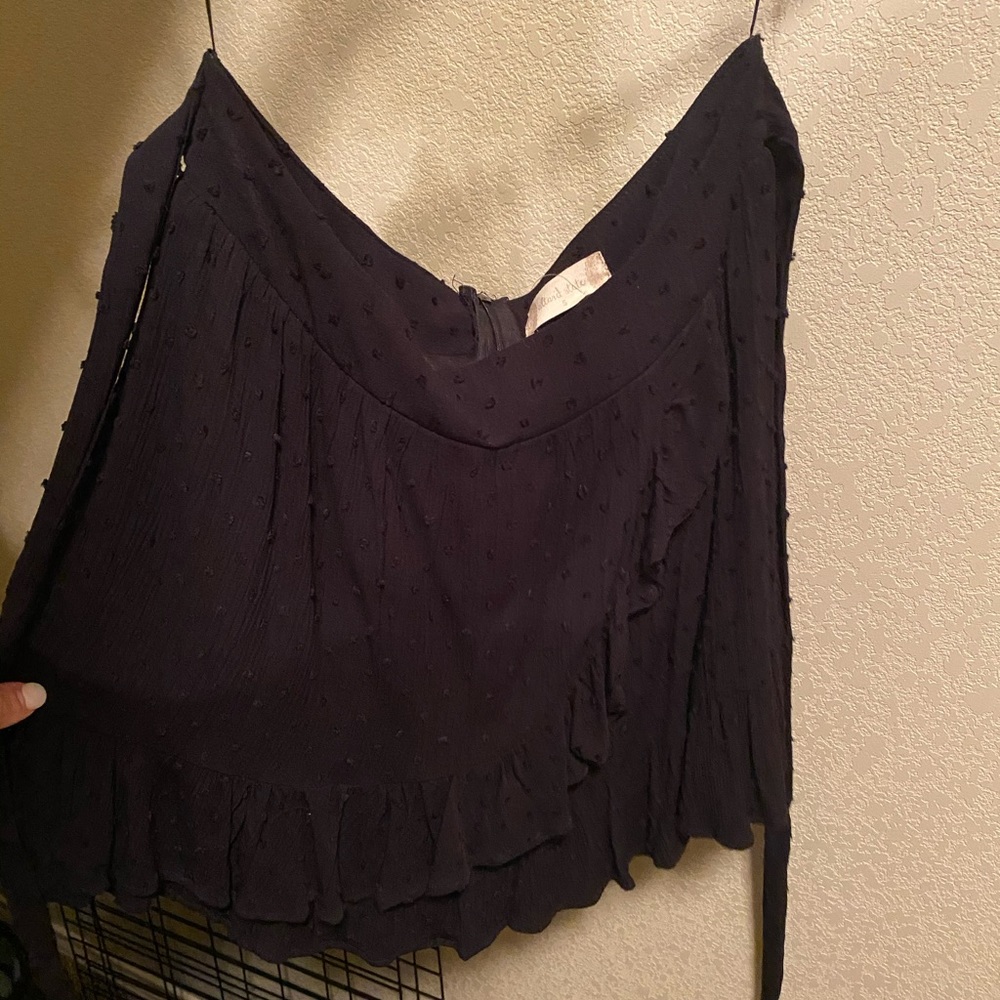 Flowy black skirt size small never worn
